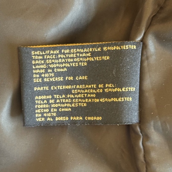 Big Chill Faux Fur & Leather Trim Vest – Size M - Picture 5 of 13